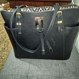 Miztique Bag Purse. Black. Extra Pouch. Vegan leather.